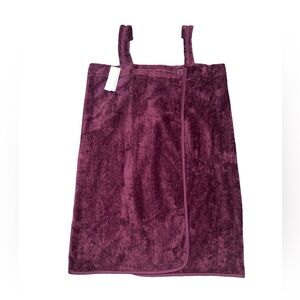 PRETTY SECRETS PERSIAN SHOWER WRAP - VIOLET SIZE 16/18 (NEW WITH TAGS) A24